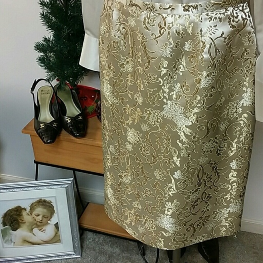 Beautiful Gold Brocade Skirt